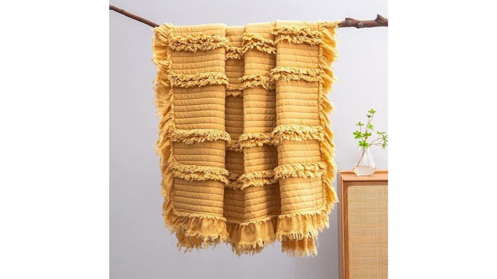 soft quilted ruffle fringe