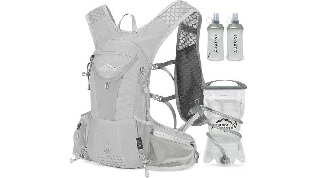 backpack with 2l hydration