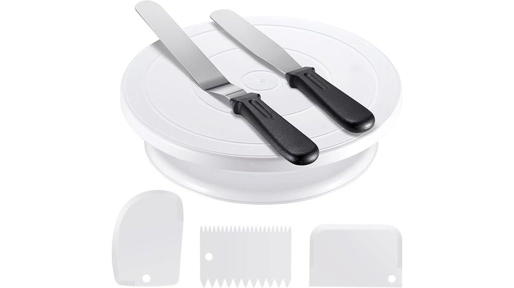 cake decorating kit
