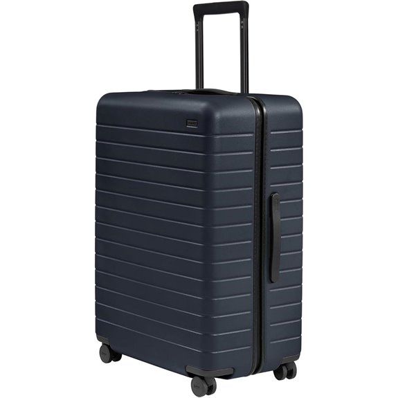 Away 29-Inch Large Hardside Spinner Suitcase