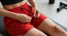 A Better Way To Tie Your Gym Shorts. (Or Any Drawstring) [Video]