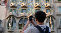 Casa Batlló Opens ‘Gaudí-Miró-Gomis’ Deconstructed Exhibition